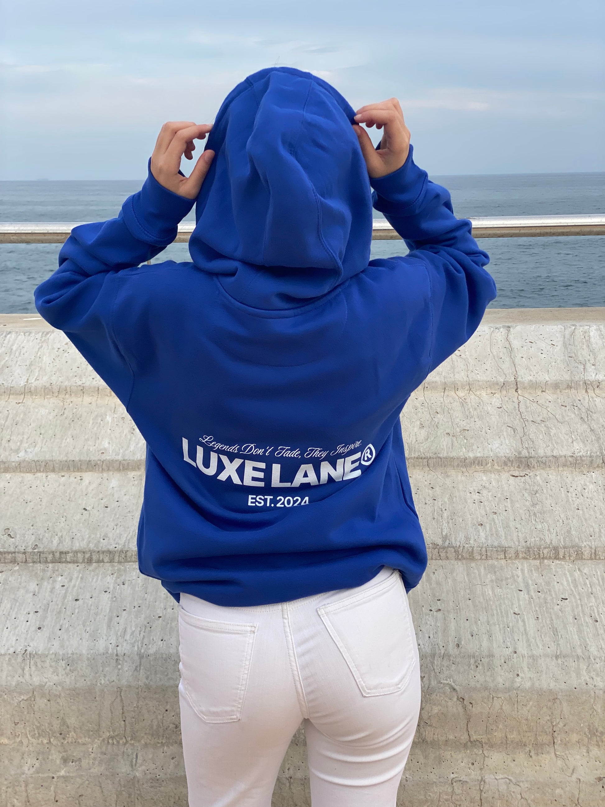 LEGENDS HOODIE