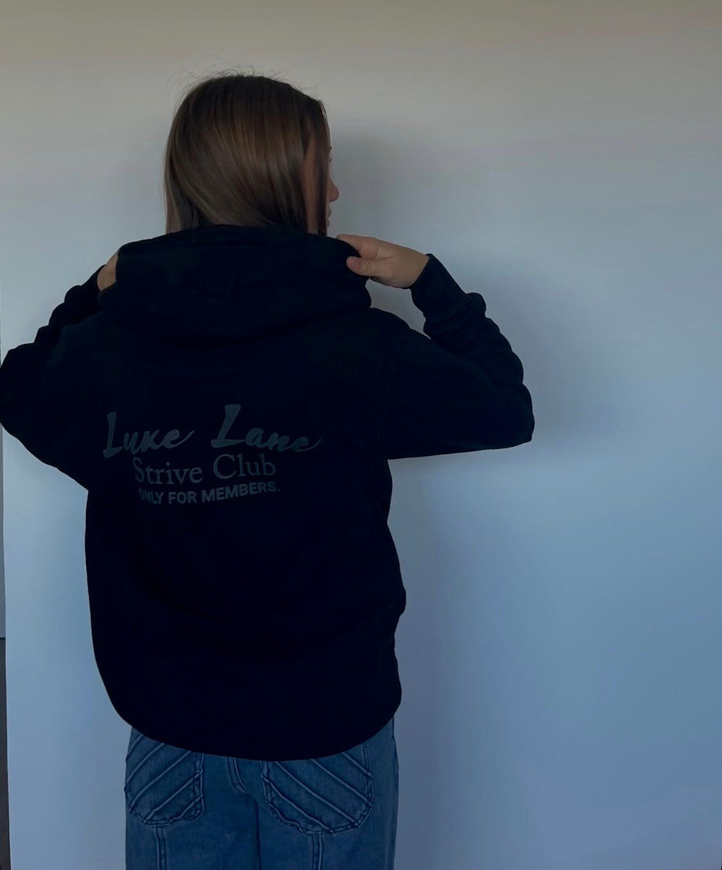 STRIVE HOODIE